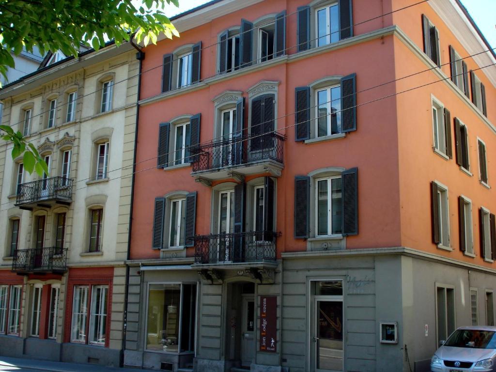 Hostel Lion Lodge Luzern Buitenkant foto